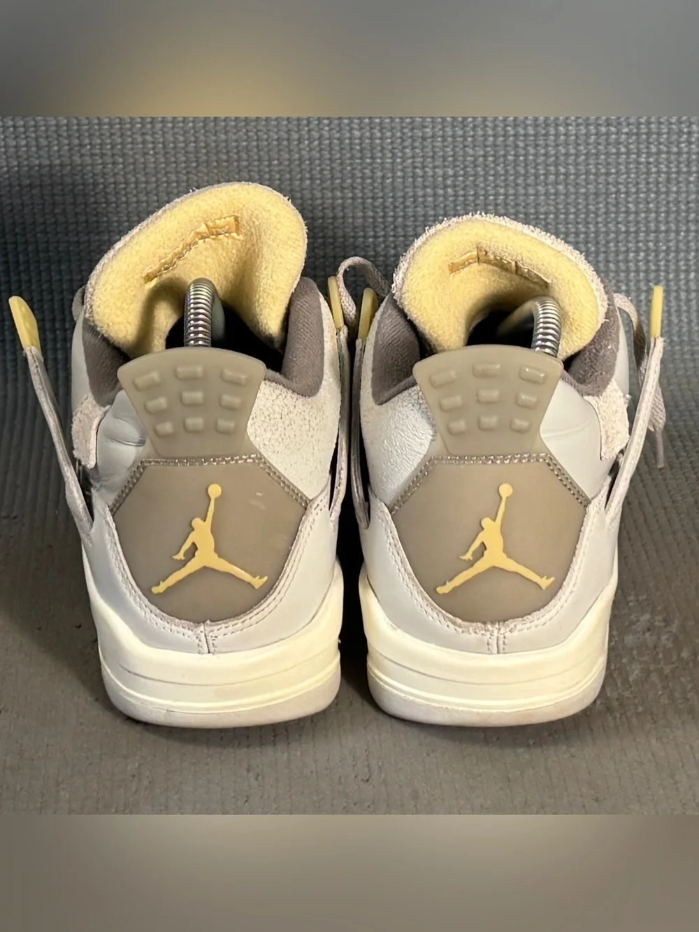 Nike Air Jordan 4 Retro SE Craft 'Photon Dust' Shoes DV2262-021 Size 7Y